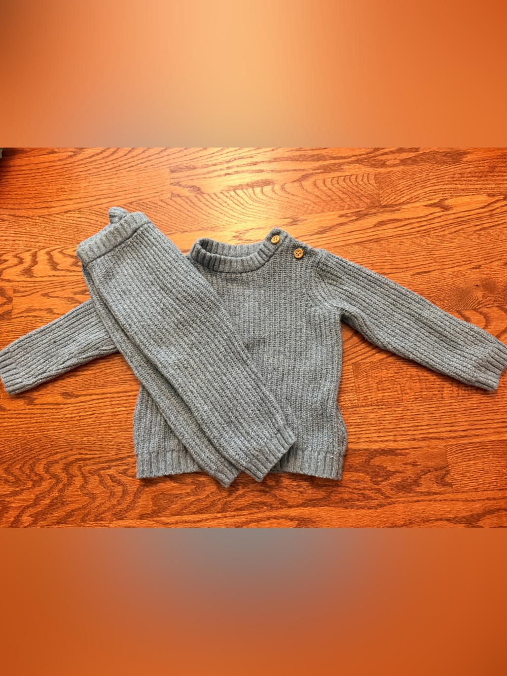 Classic Crewneck Ribbed Gray kid Sweater with Button Shoulder